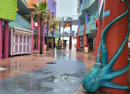 florida/daytona-beach/shop/ocean-walk-shoppes