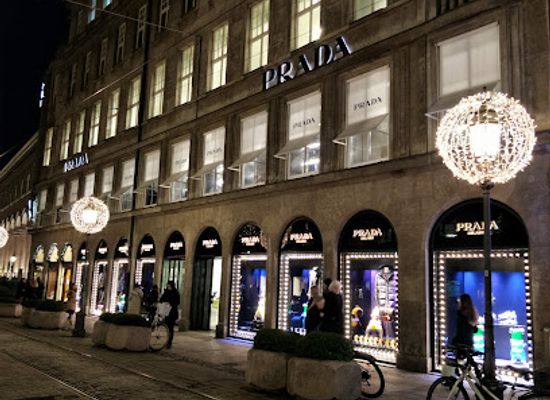 germany/munich/altstadt-lehel/shop/chanel