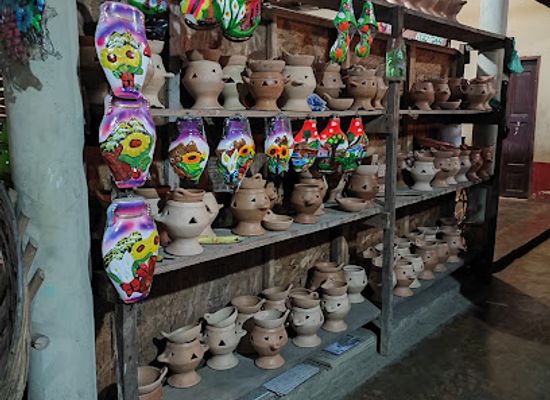 honduras/lago-de-yojoa/shop/alfareria-mi-bella-palmera