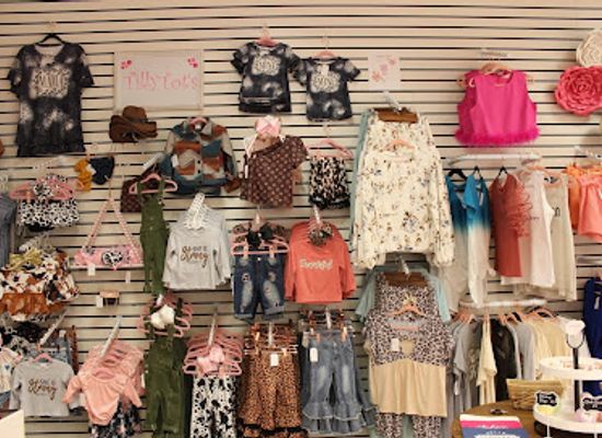 oklahoma/bartlesville/shop/ashlynn-nicole-s-boutique