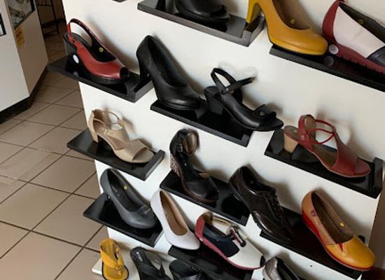 eswatini/ezulwini-valley/shop/khusiwi-boutique