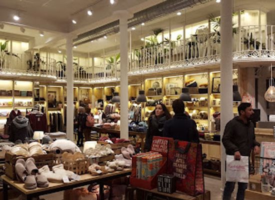 spain/madrid/shop/natura