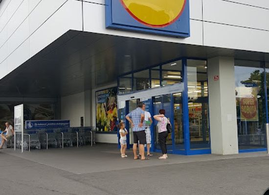 slovenia/sezana/shop/lidl-sezana