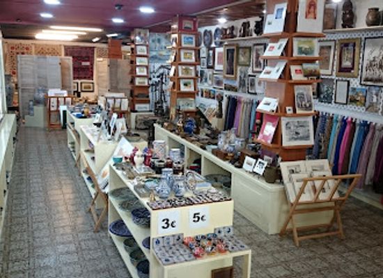 spain/granada/sacromonte/shop/caravansar