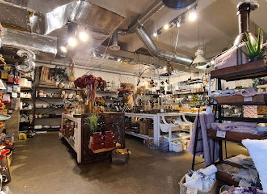sweden/visby/shop/garag1