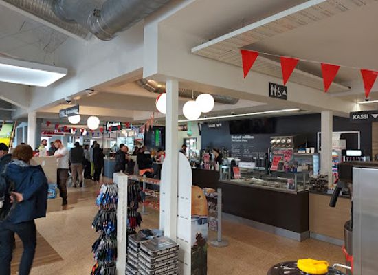 iceland/borgarnes/shop/ljomalind-local-market