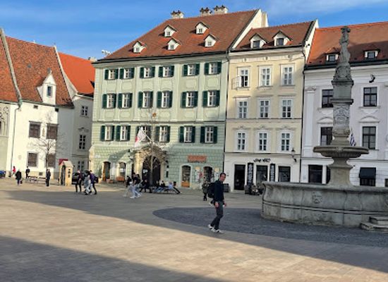 slovakia/bratislava-region/shop/slovak-gift-and-souvenirs