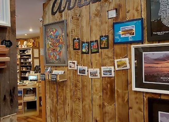 united-kingdom/isle-of-arran/shop/arran-gift-souvenir-shop