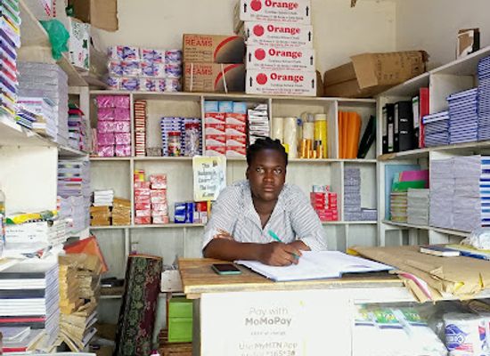 uganda/gulu/shop/favourworld-bookshop