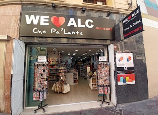 spain/alicante/casco-antiguo/shop/we-love-alc-che-pa-lante-tienda-de-souvenirs