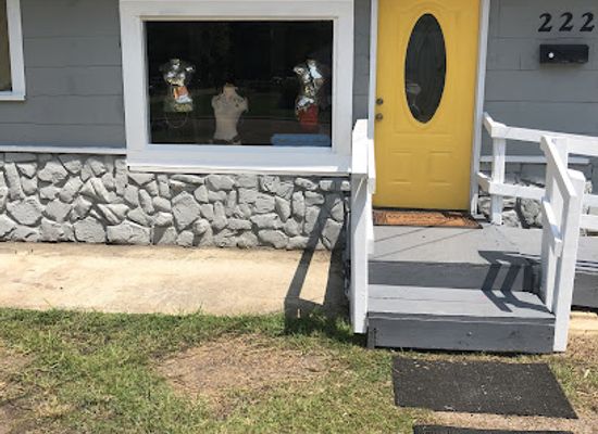 mississippi/the-hills/shop/vintage-barbie-boutique