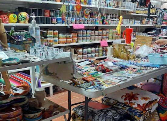 mexico/puerto-vallarta/shop/mercado-municipal-rio-cuale