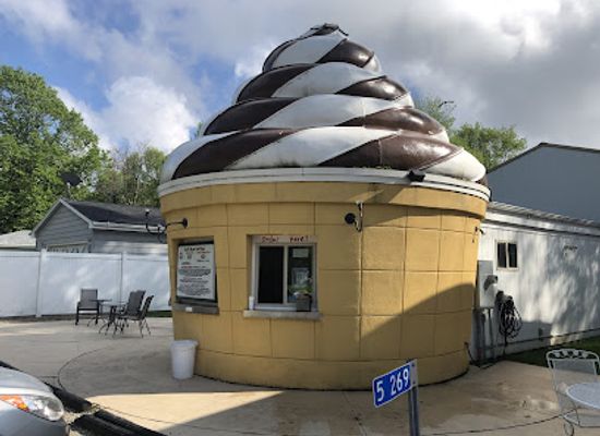 iowa/clear-lake/shop/south-shore-sweet-spot