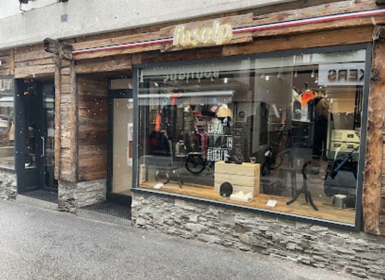 switzerland/zermatt/shop/fusalp-zermatt
