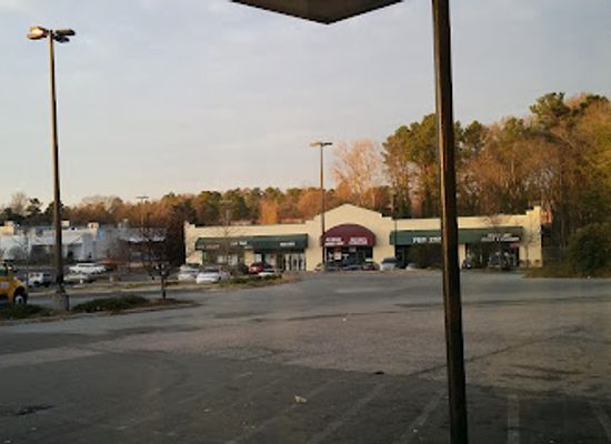 north-carolina/durham-area/shop/lakewood-shopping-center