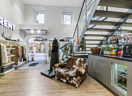 austria/kitzbuhel/shop/d-fferent-kitzbuhel