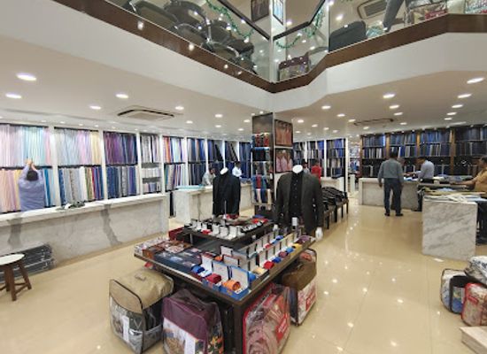 india/kolkata/esplanade/shop/the-raymond-shop
