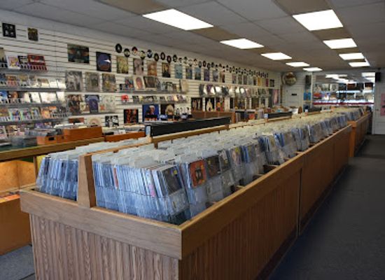 wisconsin/sheboygan/shop/music-boxx-records