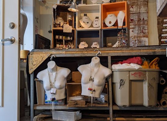 canada/saguenay-lac-saint-jean/shop/l-atelier-boutique-a-moi-de-moi