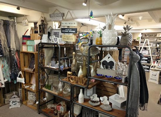 guernsey/lihou/shop/guernsey-candles