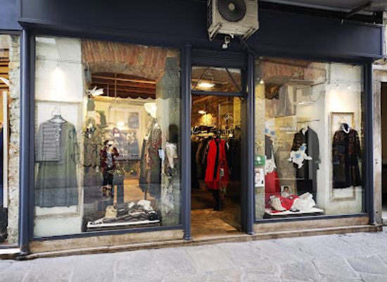 italy/trieste/shop/ary-s-boutique-trieste