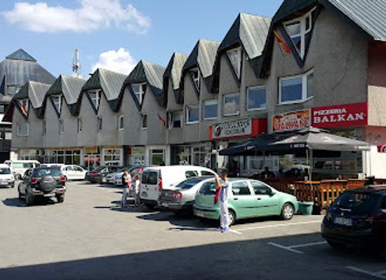 montenegro/zabljak/shop/voli