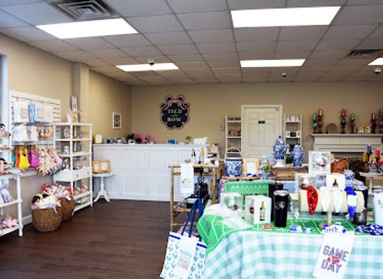 kentucky/owensboro/shop/tied-with-a-bow-llc