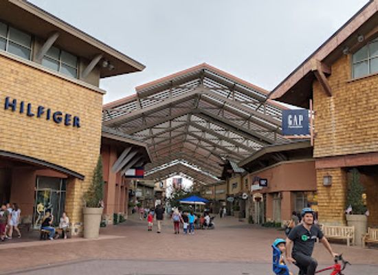 utah/wasatch-front/shop/outlets-at-traverse-mountain
