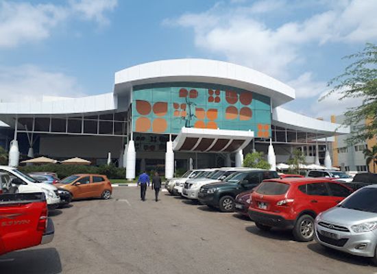 angola/moxico-plains/shop/belas-shopping