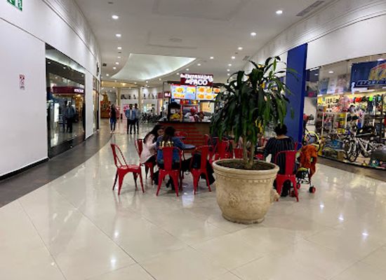 ecuador/northwest-coast/shop/mall-del-rio