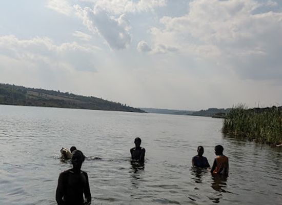 rwanda/byumba/shop/jubilee-house