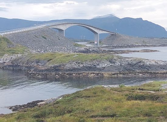 norway/more-og-romsdal/shop/stromsholmen-sjosportsenter-as