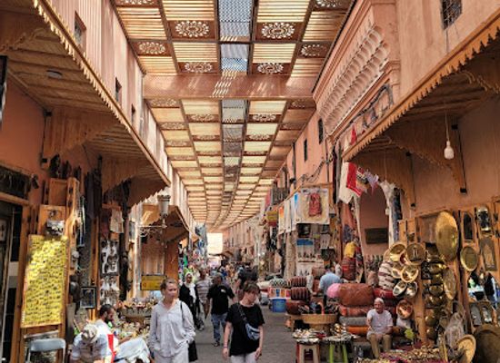 morocco/marrakech/shop/souk-el-henna