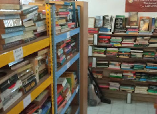 brunei/jerudong-park-playground/shop/buka-bookshop