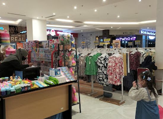 indonesia/west-kalimantan/shop/gaia-bumi-raya-city