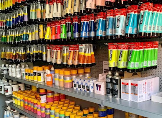 aruba/fontein-cave/shop/mensonides-art-supply-aruba
