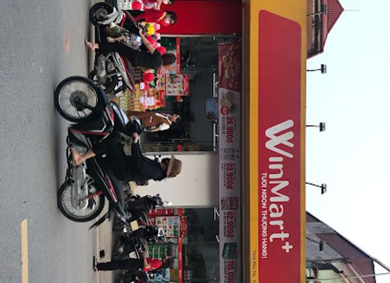 vietnam/red-river-delta/shop/win-mart-phu-thi