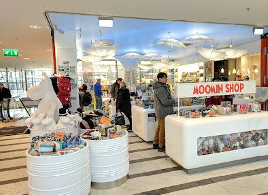 finland/helsinki/kamppi/shop/moomin-shop-lasipalatsi