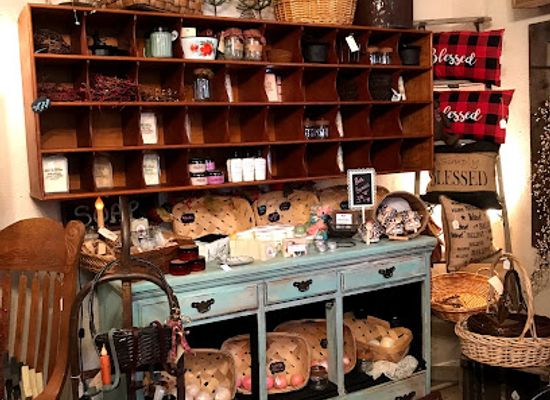 missouri/johnson-s-shut-ins-state-park/shop/twelve-mile-creek-emporium