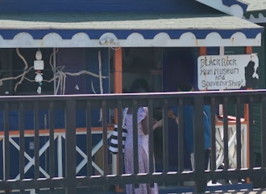 saint-kitts-and-nevis/mount-liamuiga/shop/blackrocks-gift-shops
