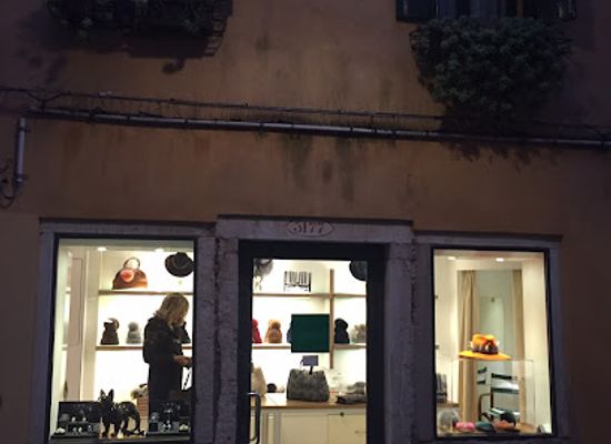 italy/venice/shop/nima-venice-store