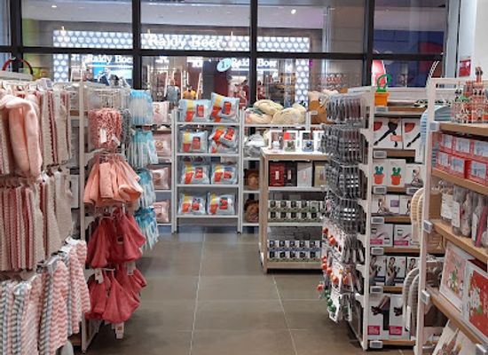 cambodia/sihanoukville/independence-beach/shop/princemall
