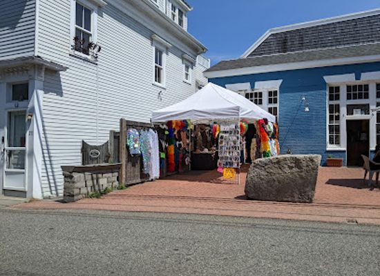 massachusetts/provincetown/shop/wardrobe