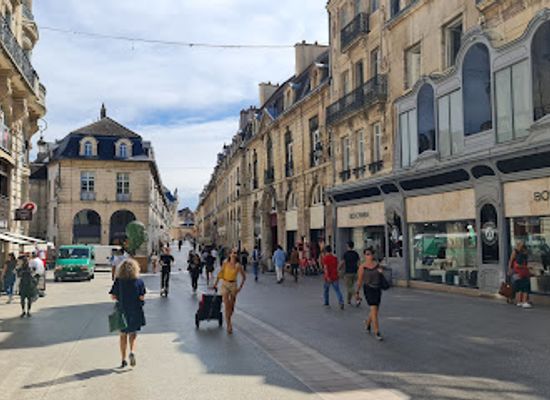 france/dijon/shop/promod