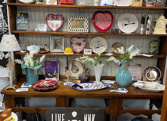 virginia/northern-neck/shop/rivah-antiques-accessories