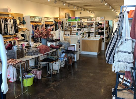 california/costa-mesa/shop/shop-common-thread