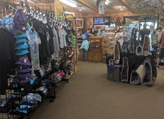 california/shasta-cascade/shop/lake-shasta-caverns-national-natural-landmark