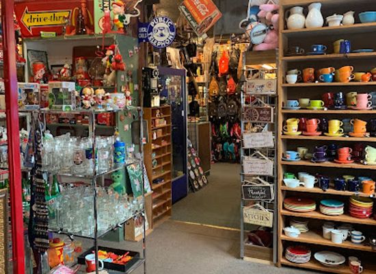 nebraska/omaha/shop/old-market-emporium