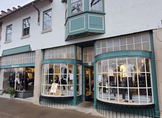 wisconsin/northern-highland/shop/lululemon