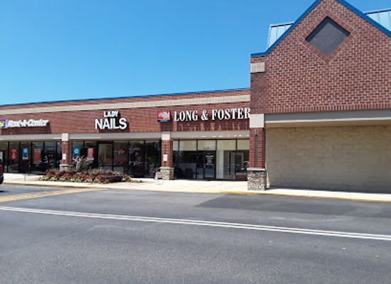 maryland/waldorf/shop/shops-at-waldorf-center